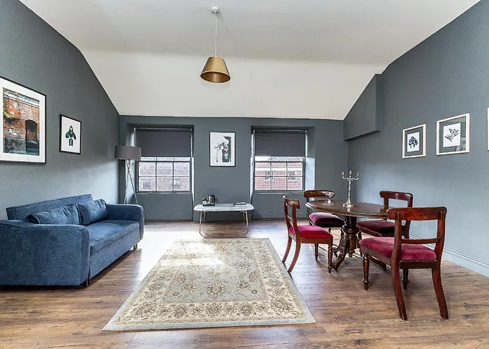 Connaught Apartment, 7 Henrietta Street, Centre * Dublin